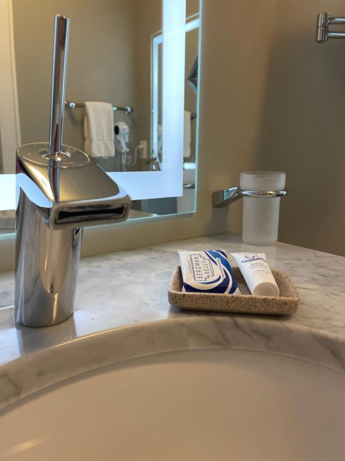 Culpeper Center Suites Extérieur photo